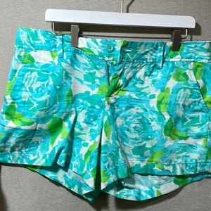Lilly Pulitzer shorts blue peony print